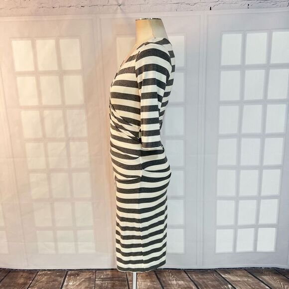 🔥🔥5 for $25🔥🔥 Nicole miller gray white striped ruched long sleeve bodycon dress - Picture 8 of 11